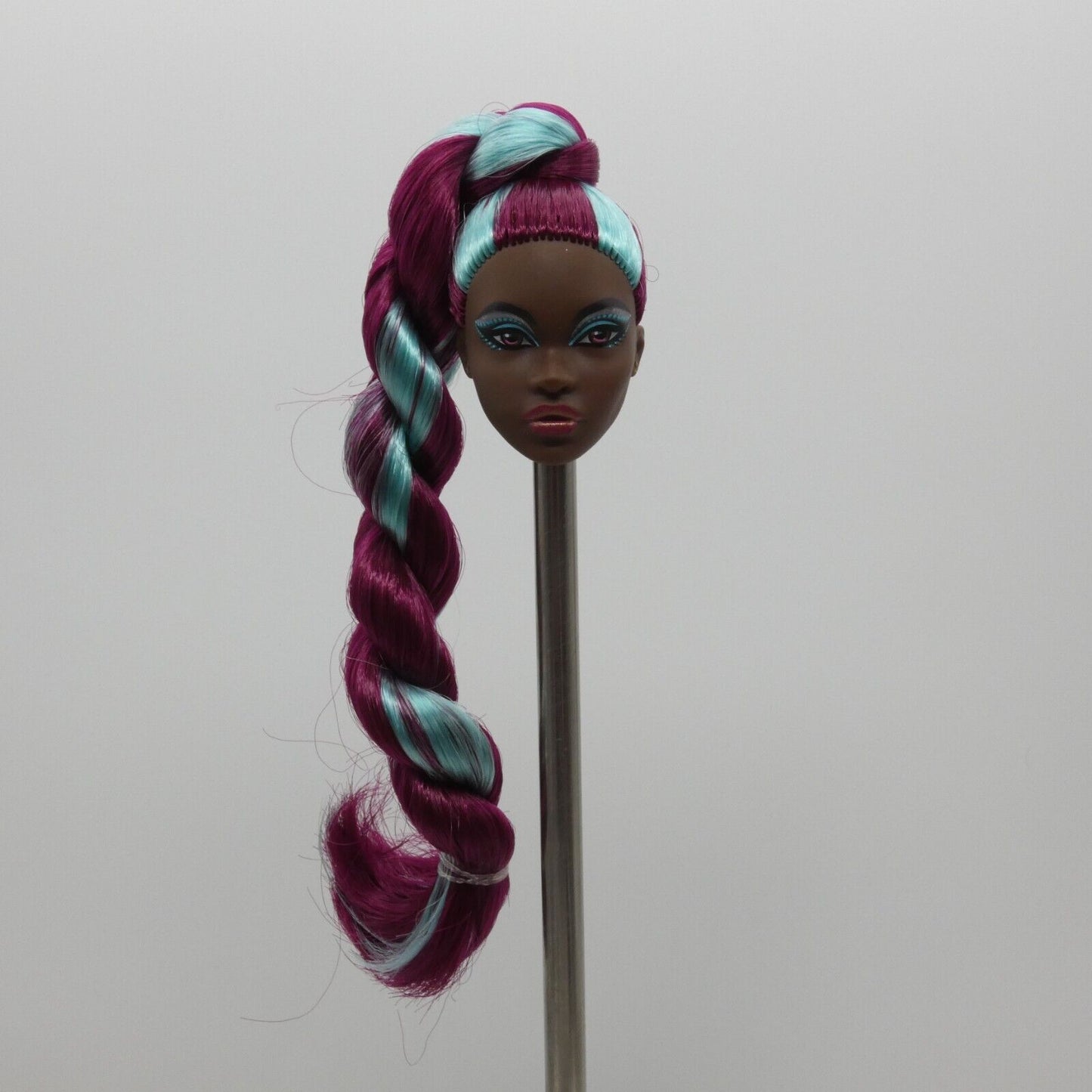 Barbie Gemstone Fantasy Turquoise Doll Head Simone Face Dark Skin 2023 HJX21 30A