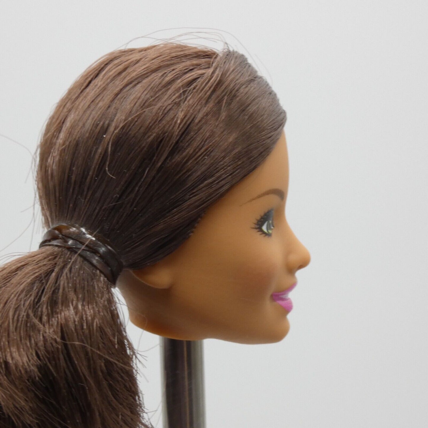 Barbie Fairytale Ballerina Doll Head Summer Face Brown Hair Green Eyes DHM43