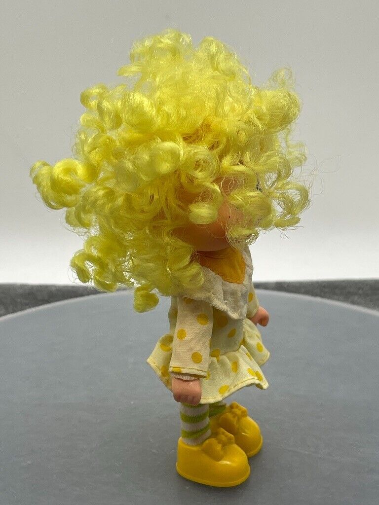 Strawberry Shortcake Lemon Meringue Doll Yellow Hair Outfit Shoes Tights VTG 5"