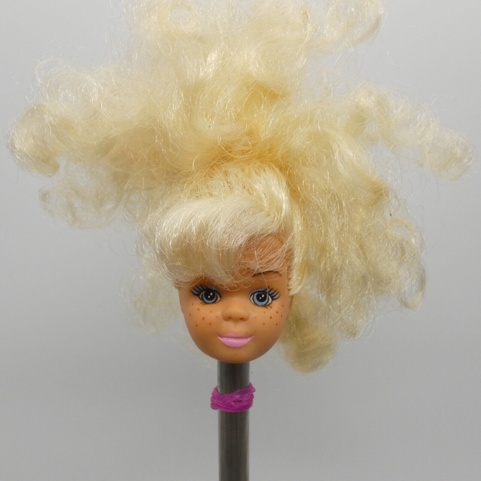 The Babysitters Club Karen Doll Head Only 6" Child Blonde Curly Hair 1991 Remco