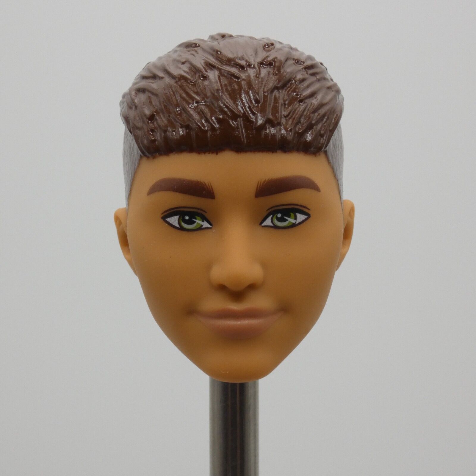 Barbie Fashionistas 195 Ken Doll Head Brown Hair French Crop Green Eyes HJT59 Y8