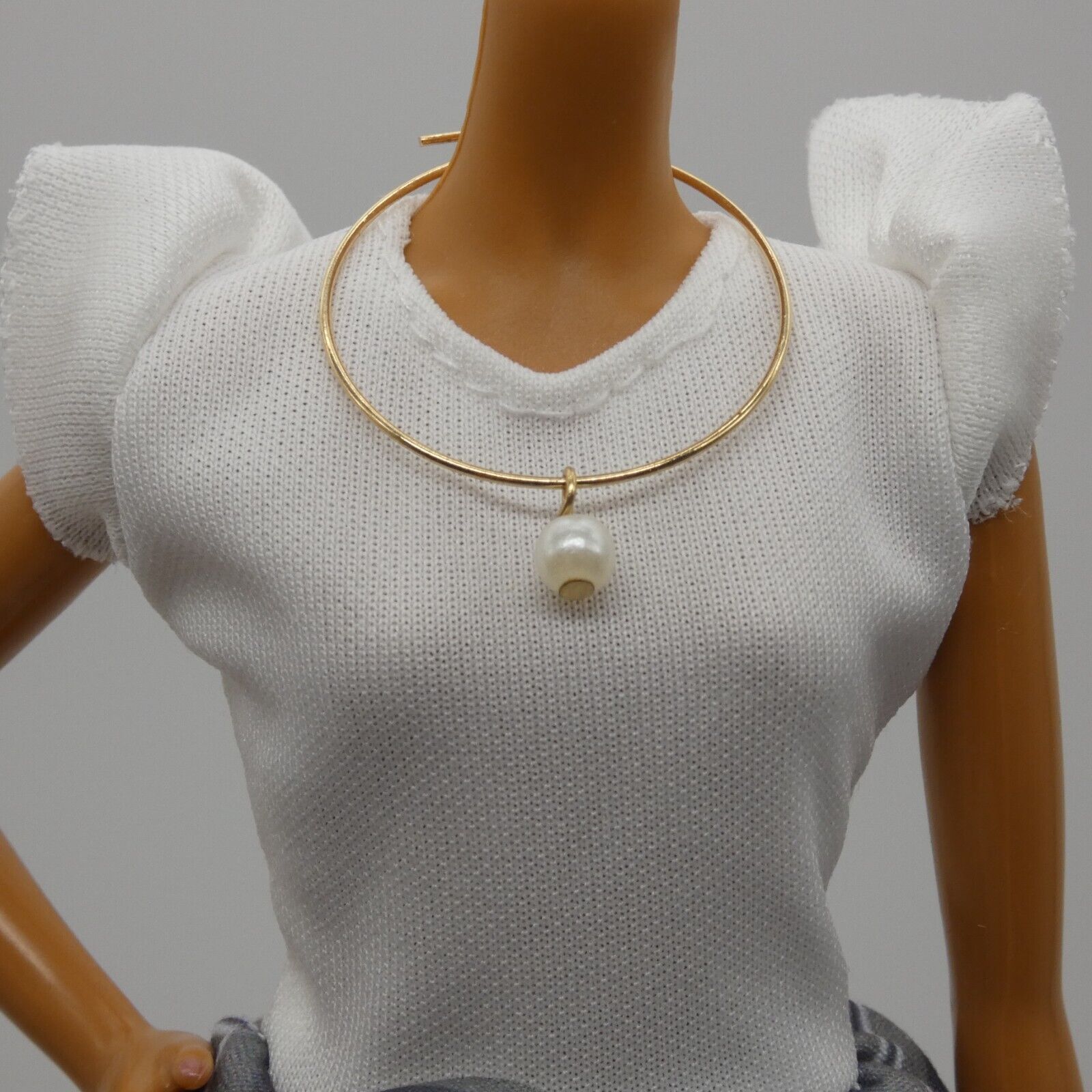 Barbie Doll Size Necklace Choker Gold Tone Band White Faux Pearl Pendant Fashion