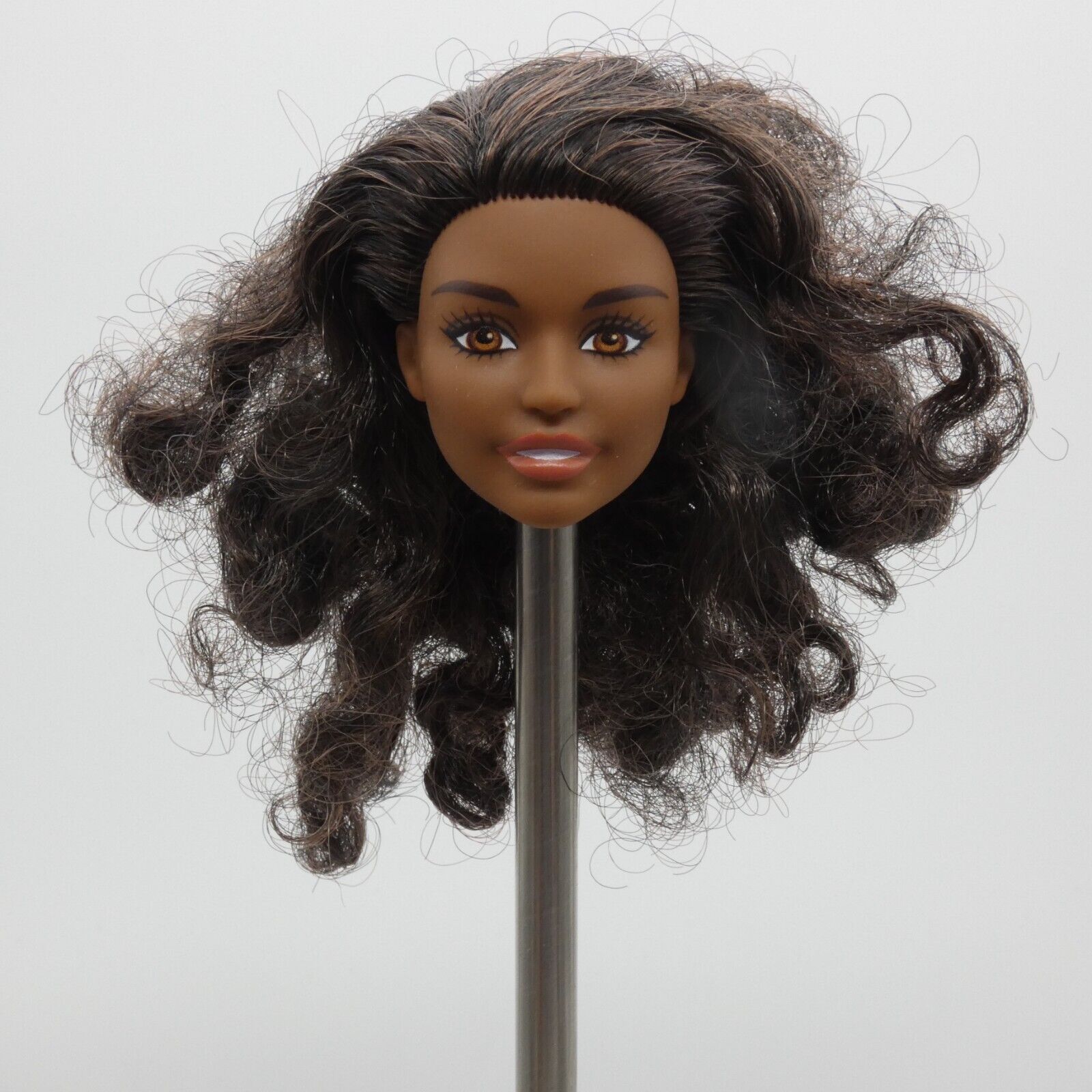 Barbie African American Doll Head Daya Face Curly Brown Hair 2020 Mattel GVJ98