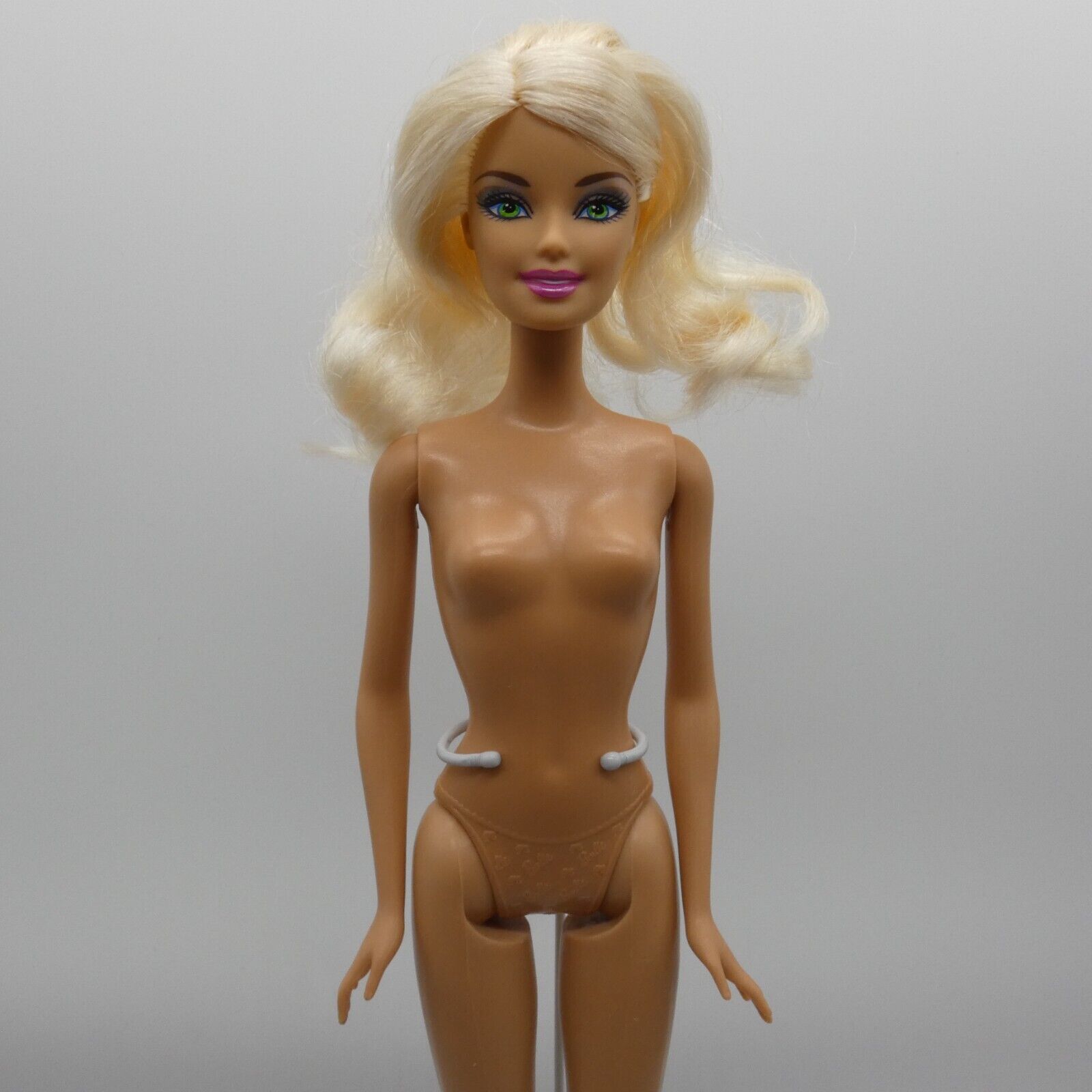 Barbie Doll Generation Girl CEO Face Green Eyes Blonde Hair Light Skin Tone