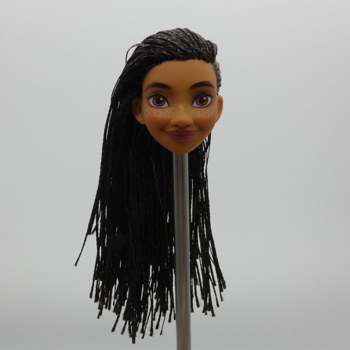 Disney Wish Asha Doll Head Freckles Medium Light Skin Micro Blades Mattel HPX23