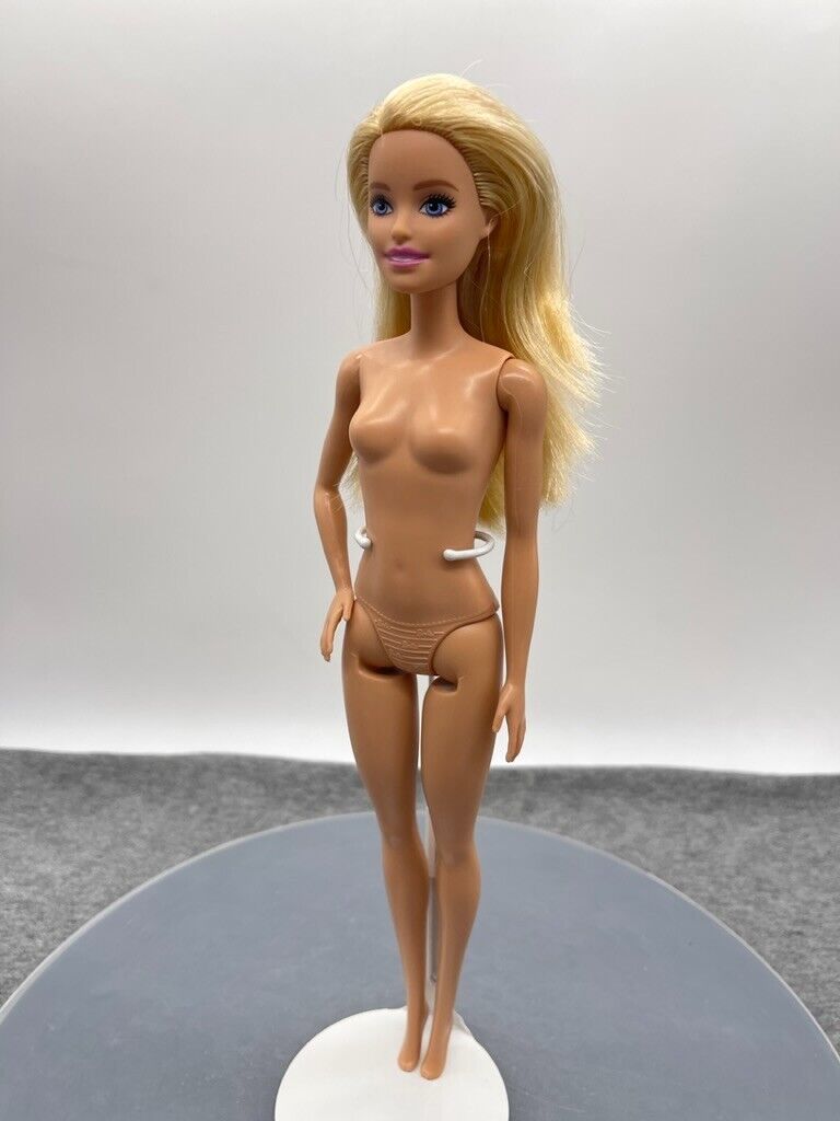 Barbie Dentist Doll Millie Face Blonde Nude Bent Right Arm 2019 Mattel FXP16