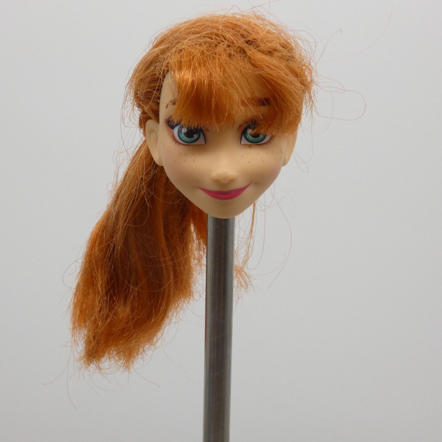 Disney Princess Anna Doll Head Light Skin Freckles Frozen 2 Hasbro E6710 2019