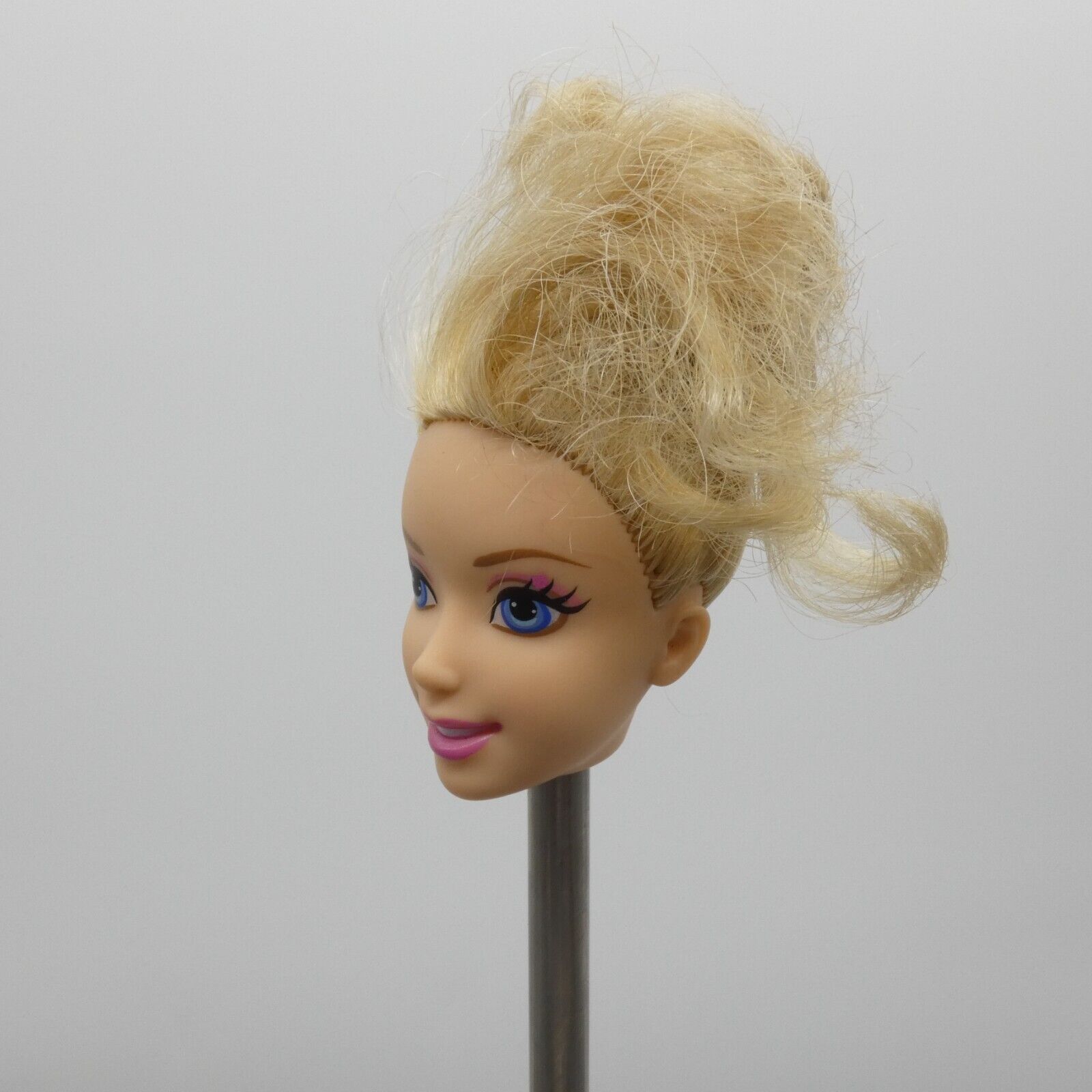 Disney Cinderella Doll Head Only Blonde Hair Long Bangs 2012 Mattel X2843