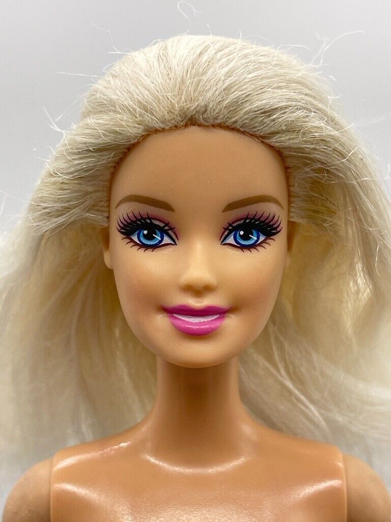 Barbie Doll Generation Girl Face Blonde Hair 2010 Body Straight Arms Mattel 8233