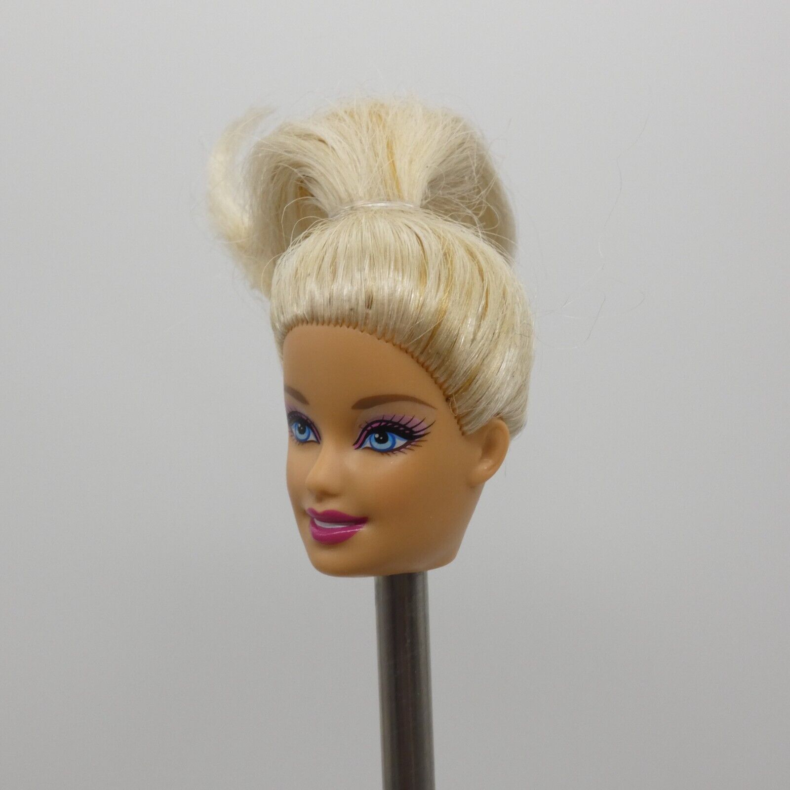 Barbie Olympic Tennis Player Doll Head Generation Girl CEO Medium Light Skin