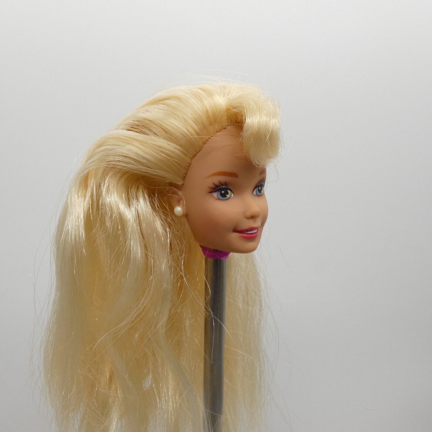 Teacher Barbie Doll Head Blonde Hair Bangs Stud Earrings 1996 Mattel 13914