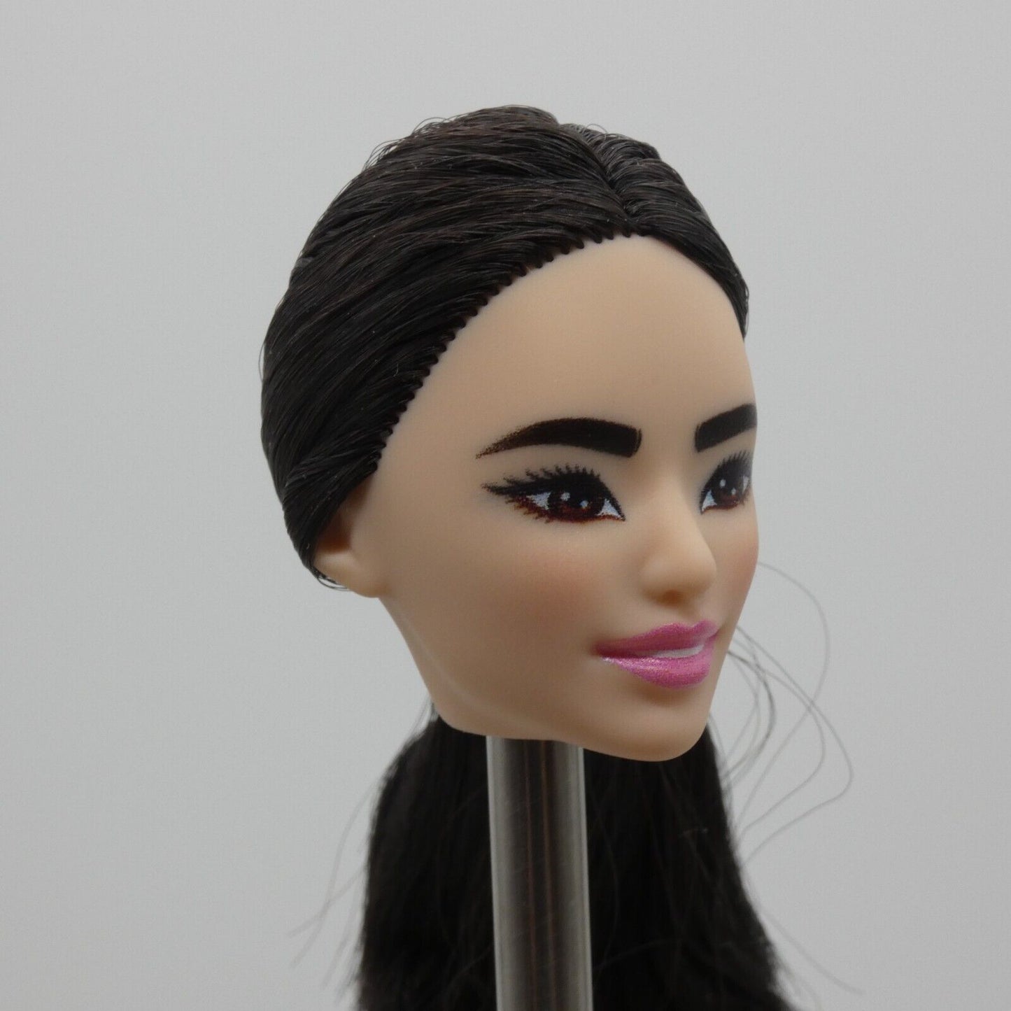 Barbie Made To Move Tennis Player Doll Head Only Black Hair Asian 2023 HKT73 M