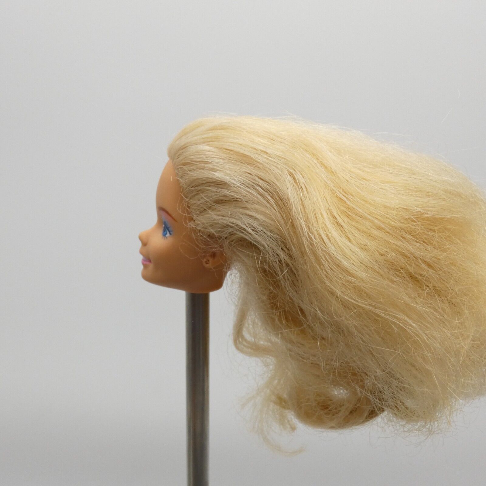 Barbie Animal Lovin' Doll Head Superstar Face Wavy Blonde Hair 1988 Mattel 1350