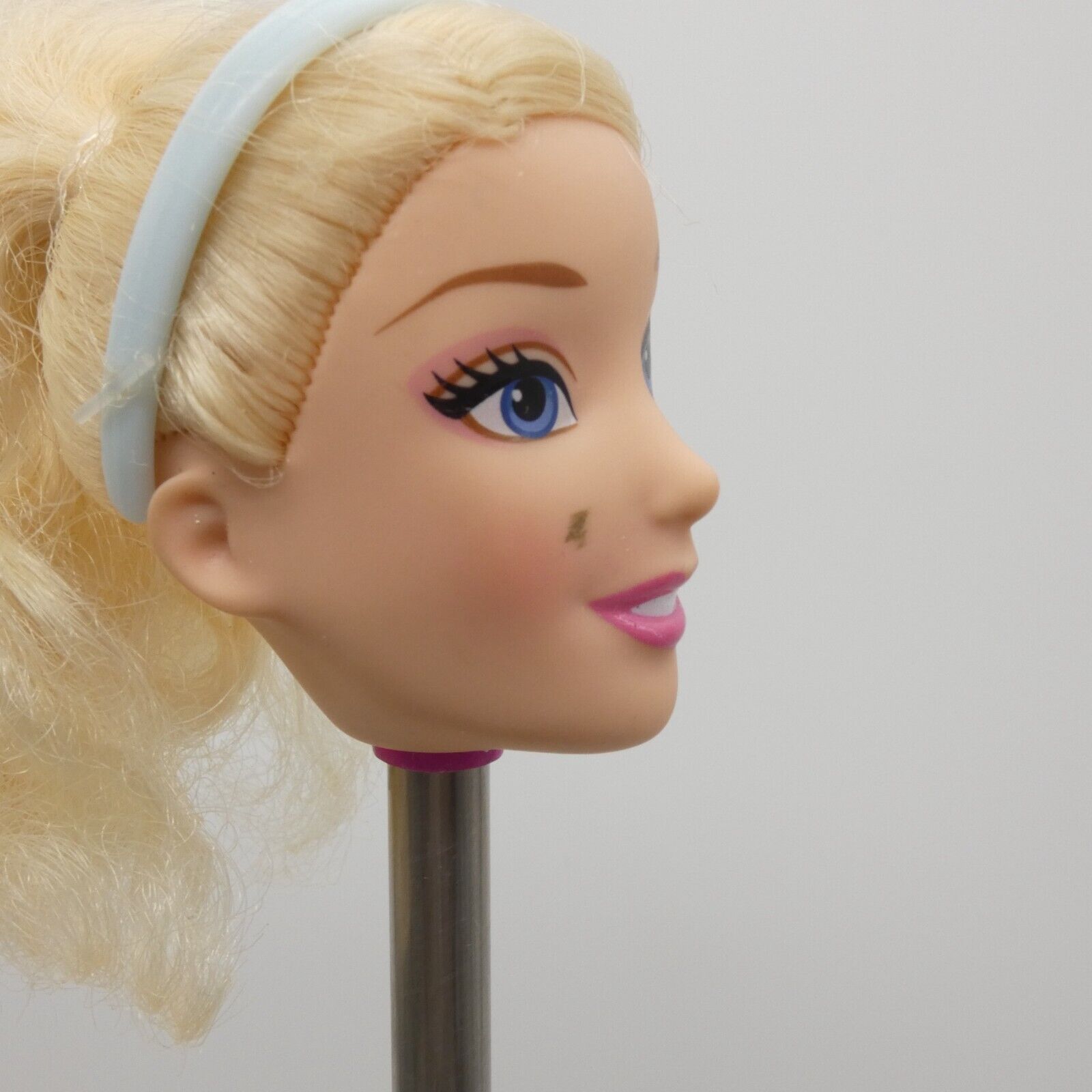 Disney Princess Fashion Reveal Cinderella Doll Head And Headband C0544 Hasbro