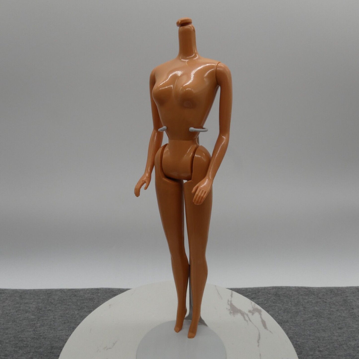 Barbie Body Only 80s Medium Light Complexion Twist N Turn Bend Leg Hong Kong