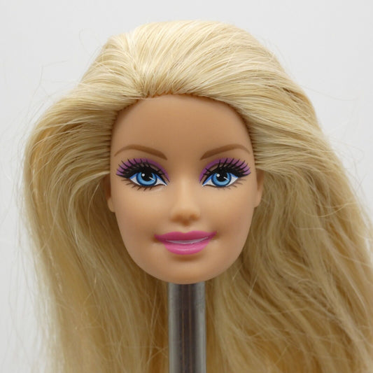 Barbie Fashionistas Doll Generation Girl CEO Face Blonde Hair Mattel