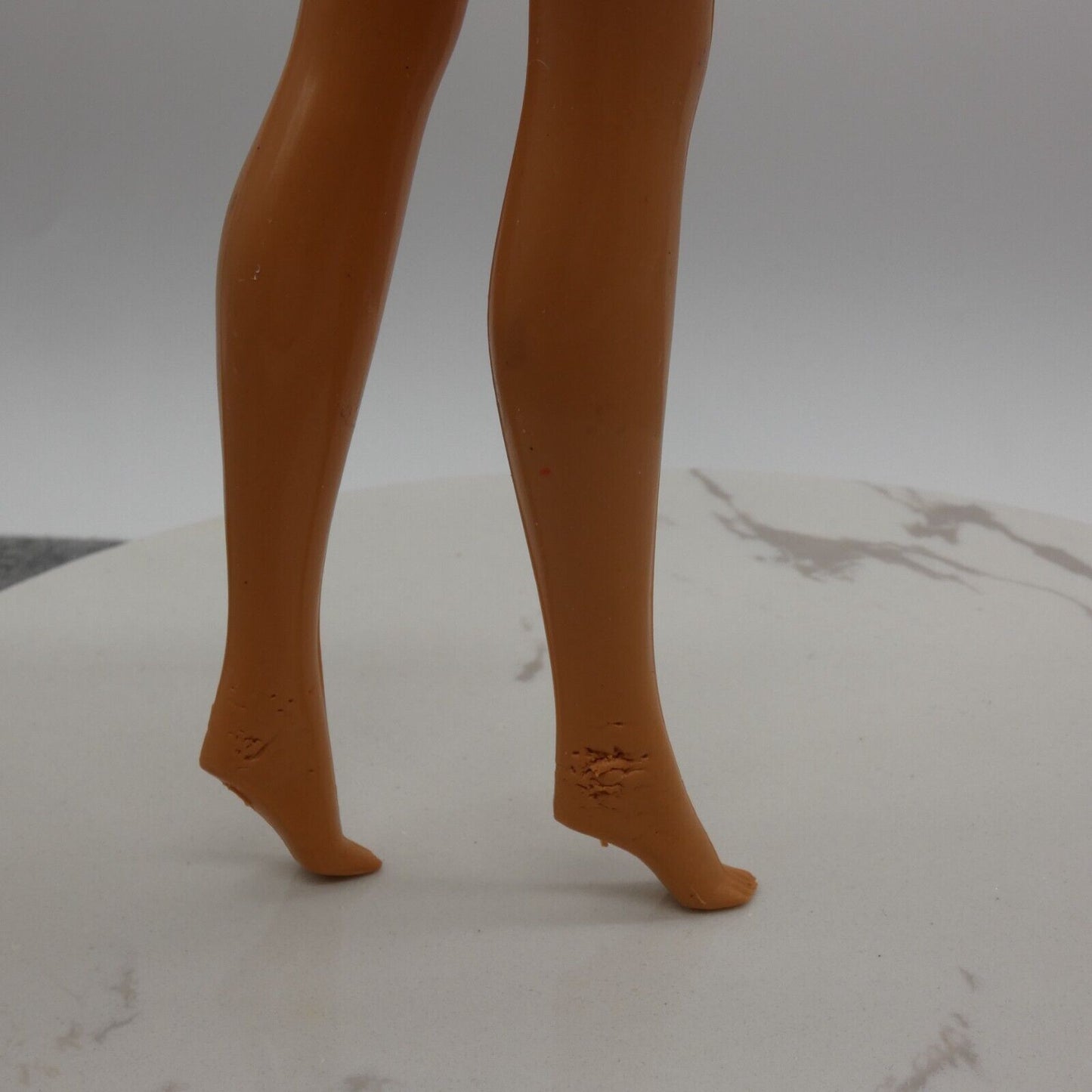 Barbie Body Only 80s Medium Light Complexion Twist N Turn Bend Leg Hong Kong