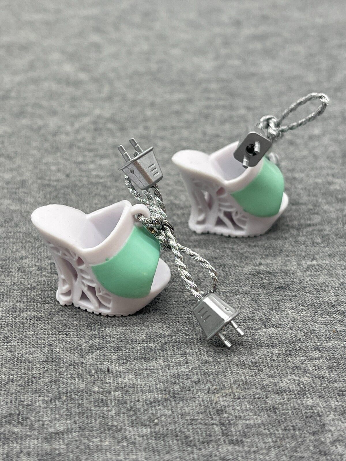 Shadow High Zooey Electra Doll Shoes White Green Heels Series 2 Rainbow High