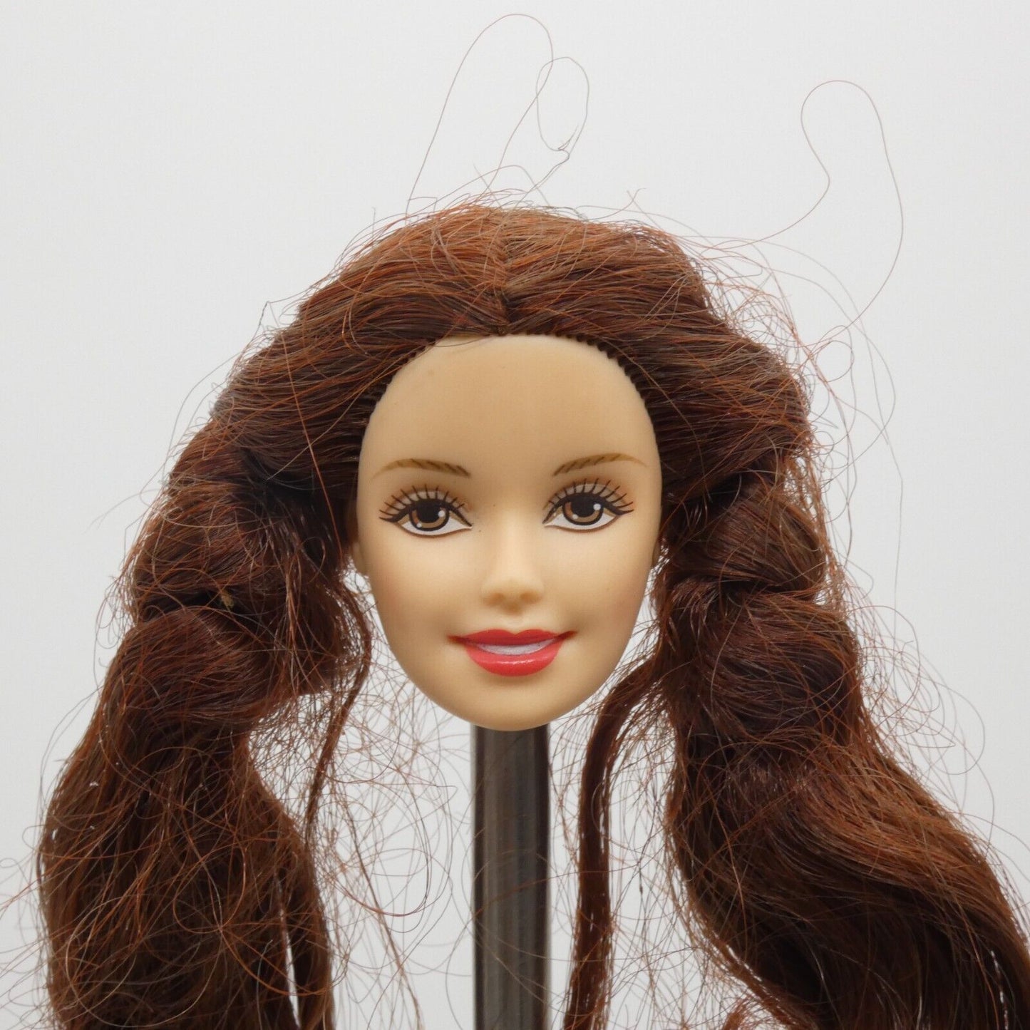 Barbie Wizard of Oz Dorothy Doll Head Light Skin Brown Hair Eyes 25812 2000