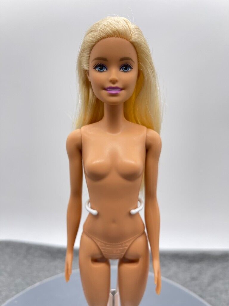 Barbie Doll Millie Blonde Nude Straight Arms Heel Feet Left Side Part 2015 Body