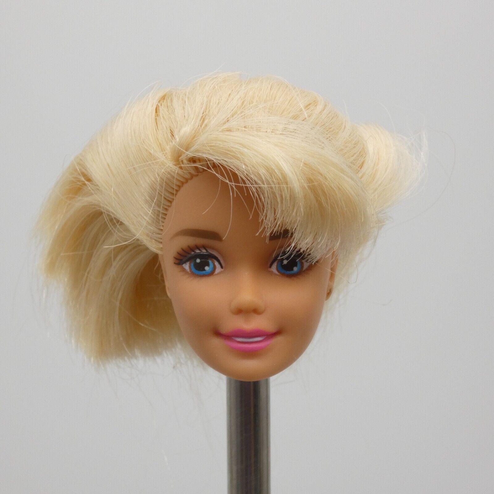 Barbie Pet Doctor Doll Head Blonde SuperStar Face Medium Light Skin 1997 14603