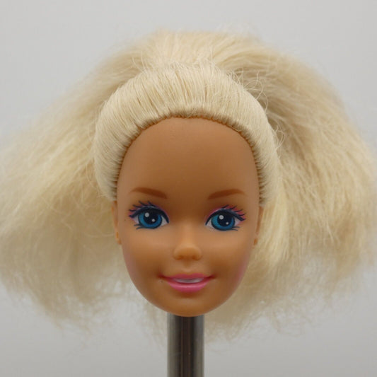 Barbie Fun To Dress Doll Head SuperStar Blonde Medium Light Skin 1993 3240