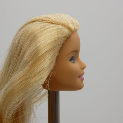 Barbie Fashion Doll Head Millie Face Blonde Blue Eyeshadow Light Skin Mattel