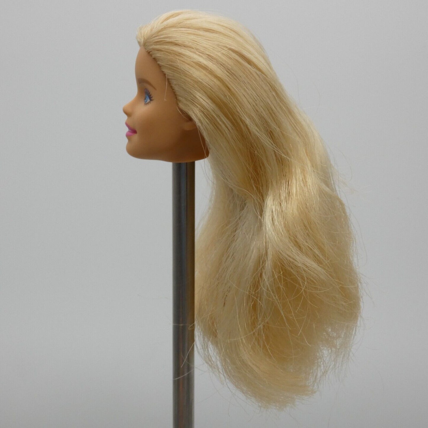 Barbie Made To Move Rock Climber Doll Head Millie Face Blonde 2016 Mattel FGC97