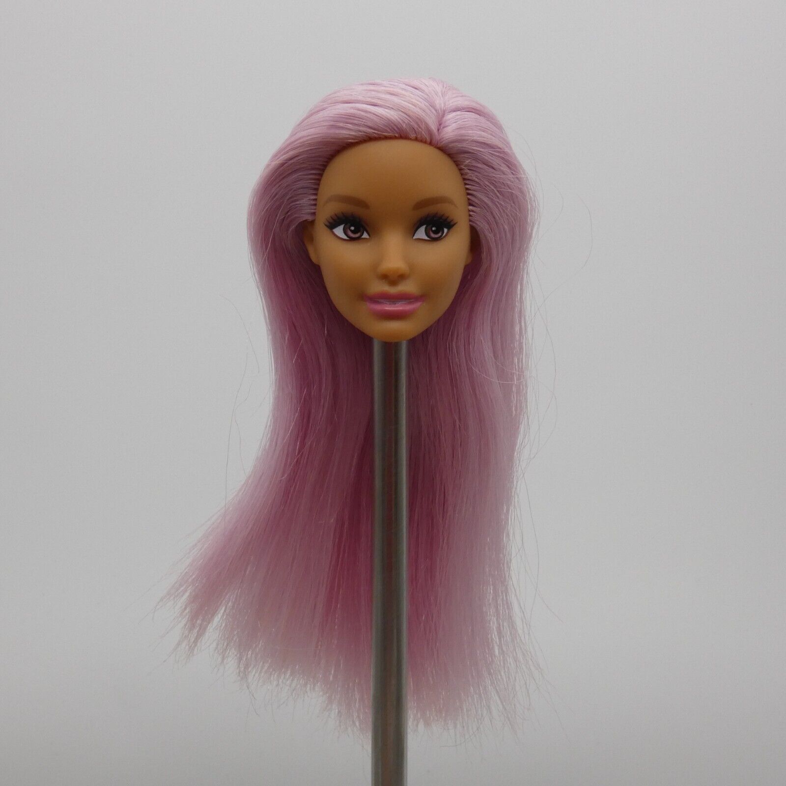 Barbie Careers Pop Star Doll Head Neysa Face Purple Hair Side Glance FXN98 2019