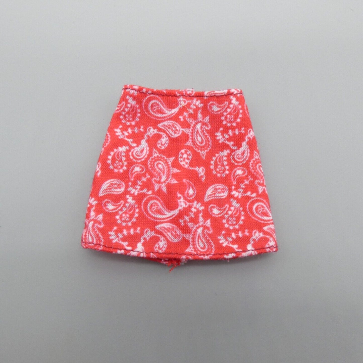 Barbie Curvy Doll  Size Skirt White On Red Paisley Print Mid Thigh Pencil