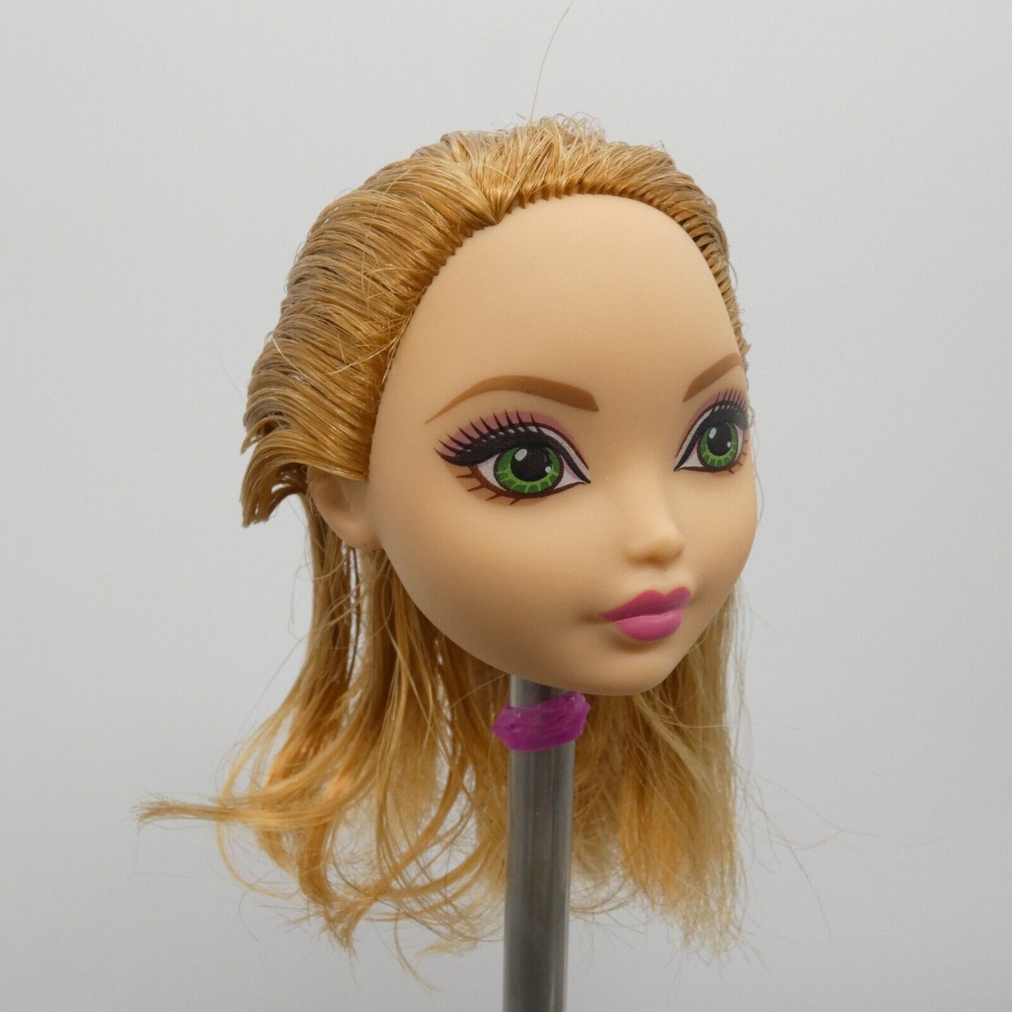 Ever After High Ashlynn Ella Wave 2 Doll Head Green Eyes 2016 Mattel DLB37