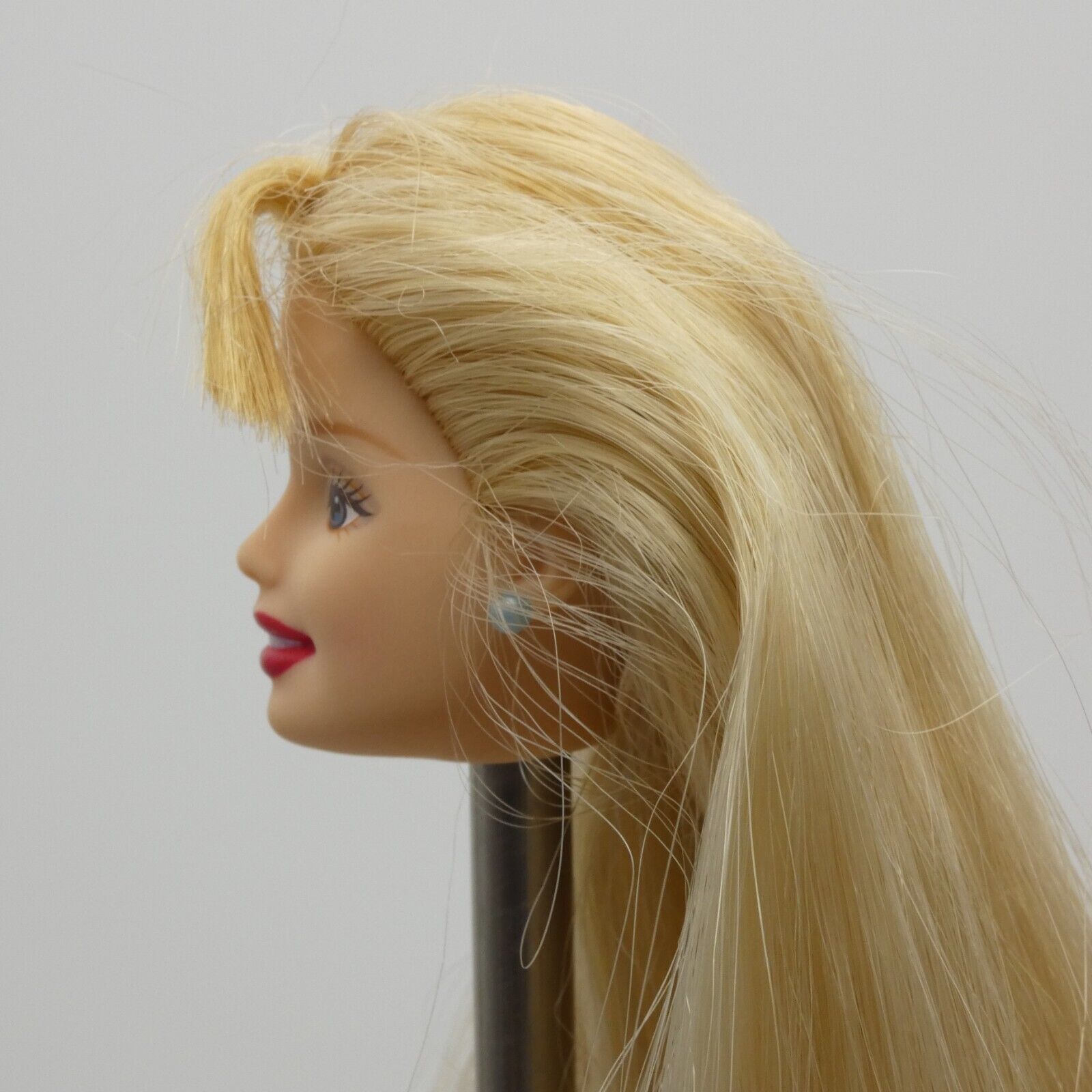 Barbie Generation Girl Doll Head Blonde Light Skin Tone 1999 Mattel 19428