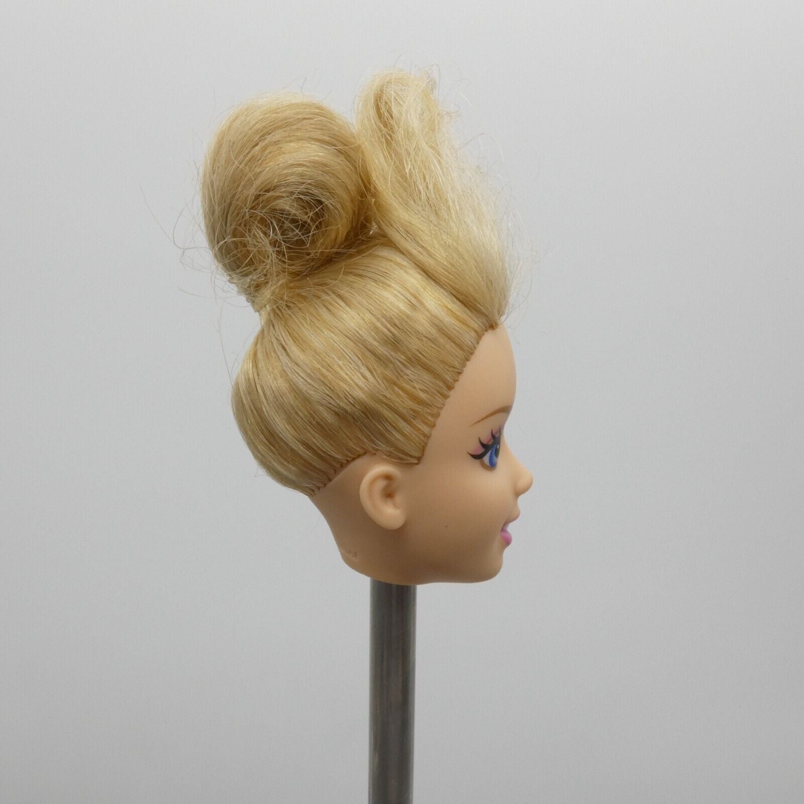 Disney Cinderella Doll Head Only Blonde Hair Long Bangs 2012 Mattel X2843