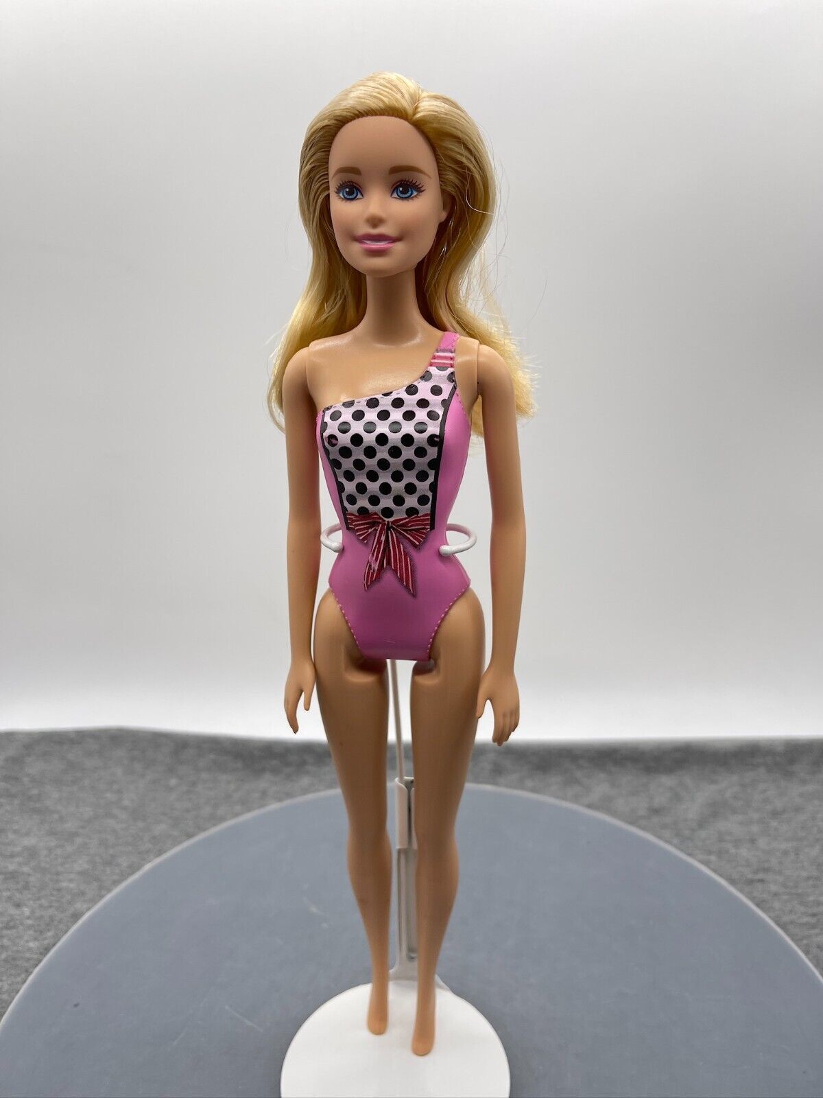 Barbie Beach Water Play Doll Millie Blonde Pink Swimsuit Heel Feet CFF12 Mattel