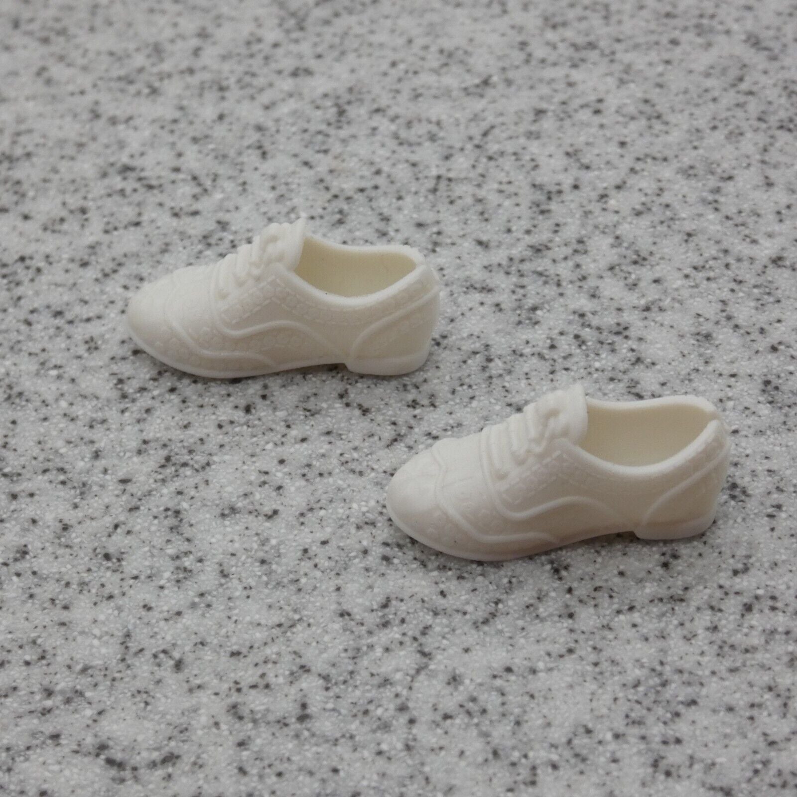 Barbie Doll Size Shoes White Wing Tip Brogue Oxfords Lace Up Tap Clone