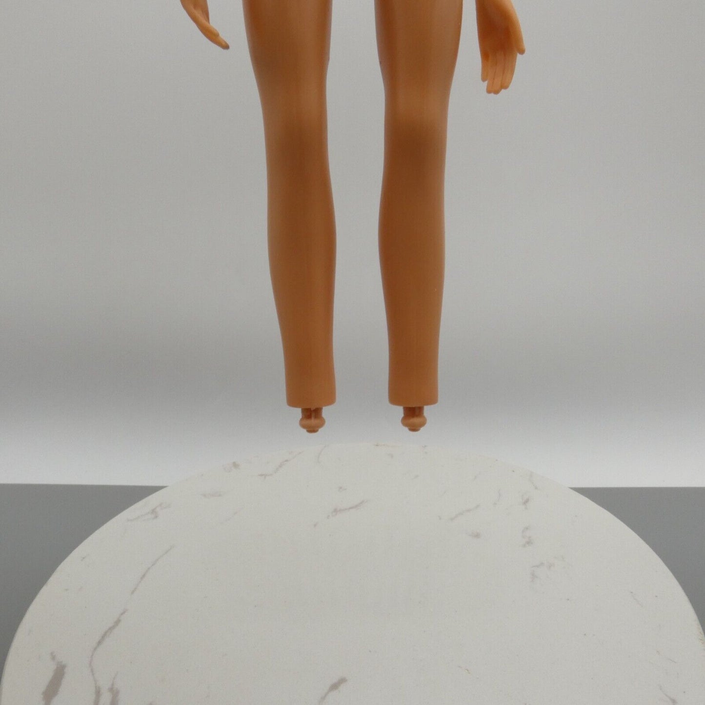 Bratz Doll Body Only Medium Light Tan Skin Kylie Jenner Night 2023 588115 O17C