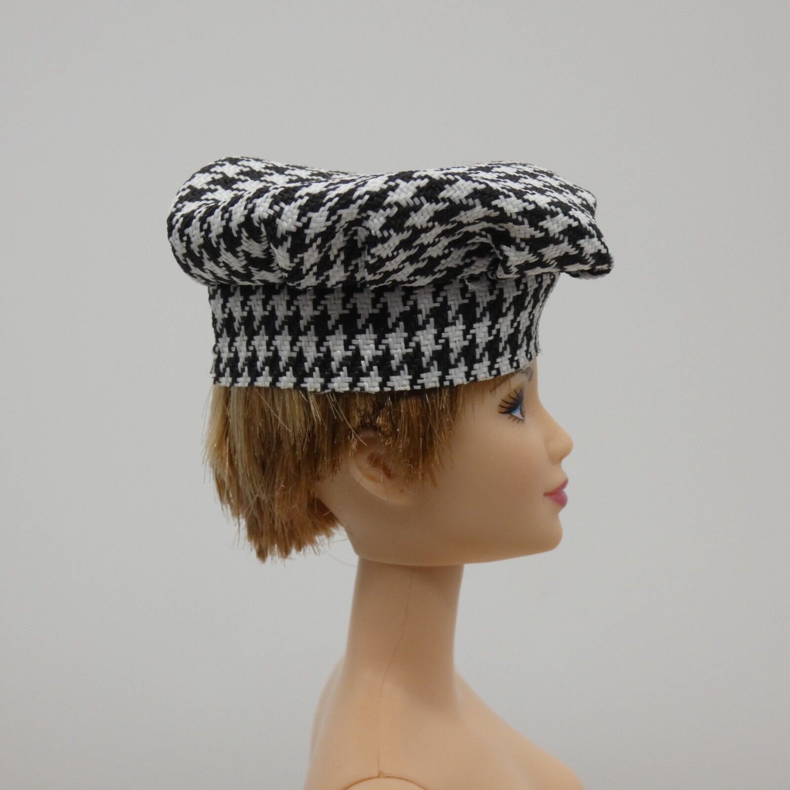 Barbie Doll Size Black White Houndstooth Hat Beret Fits 11 And 12 Inch Dolls