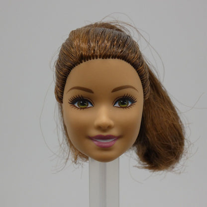 Barbie Fashionistas 15 Doll Head Summer Face Brown Hair Green Eyes 2015 DGY58