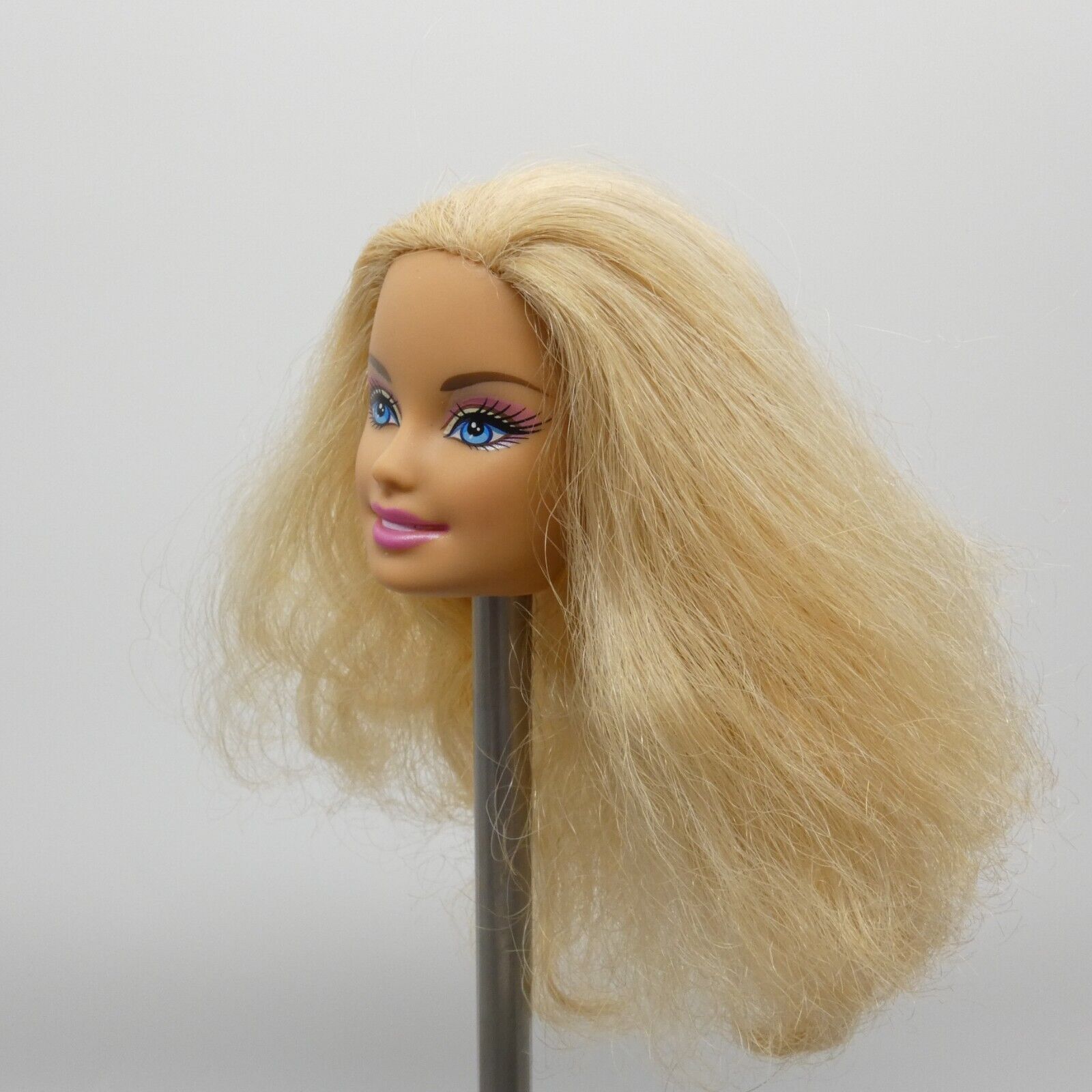 Barbie Doll Generation Girl CEO 1998 Head Blonde Hair Blue Eyes Mattel