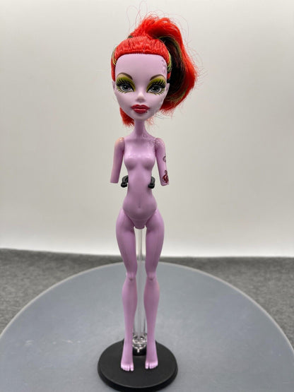 Monster High Operetta Skultimate Roller Maze Doll Nude X3674 Mattel 2012 Hands