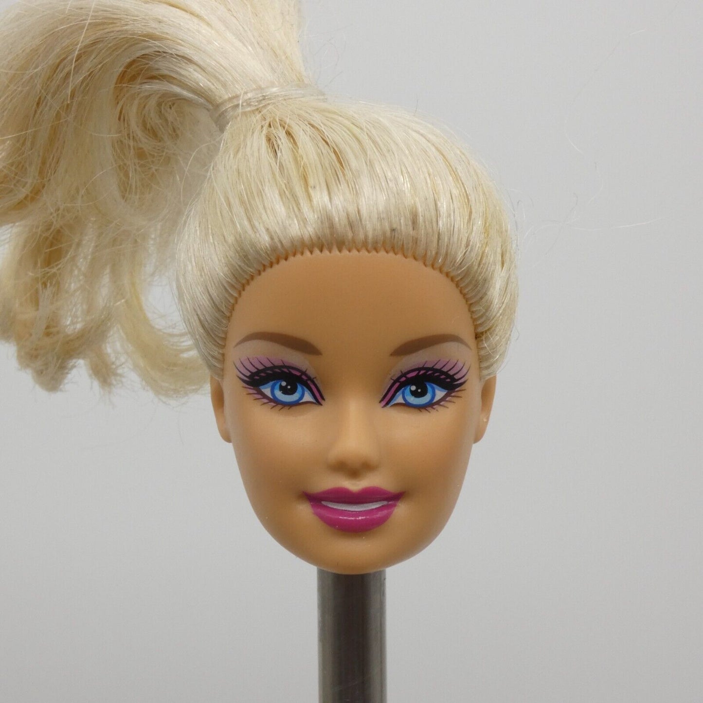 Barbie Olympic Tennis Player Doll Head Generation Girl CEO Medium Light Skin