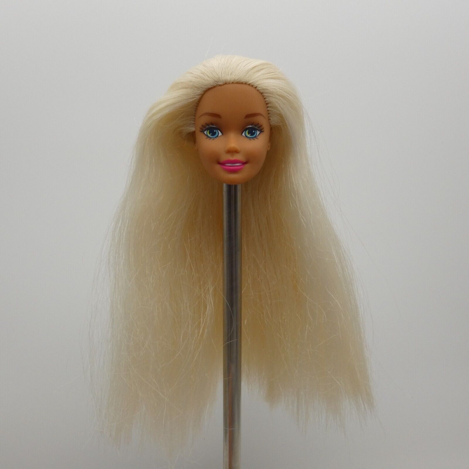 Barbie Ocean Friends Doll Head SuperStar Face Blonde 15428 Mattel 1996