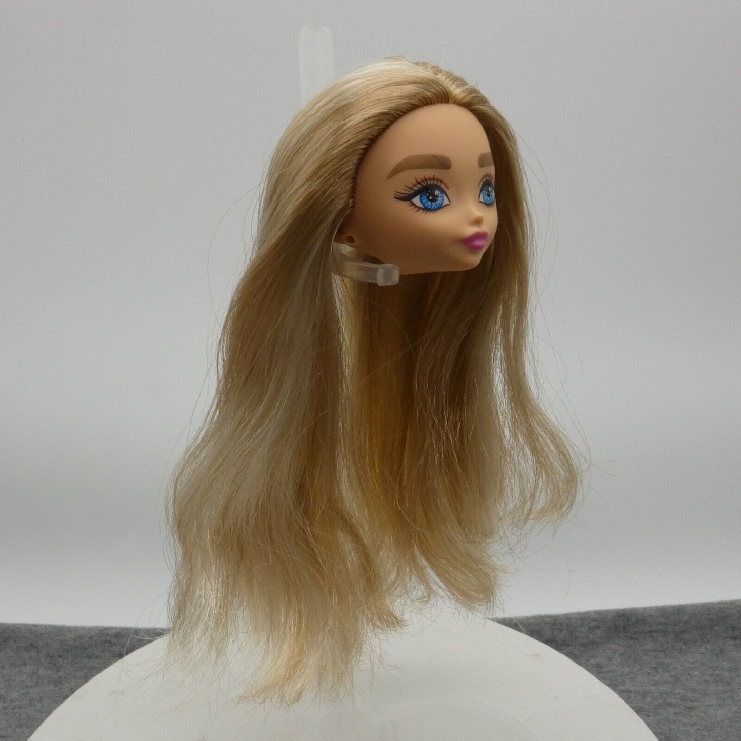 Barbie Extra Minis 4 Doll Head Only Long Blonde Hair 2022 Mattel HGP66 5.5 Inch