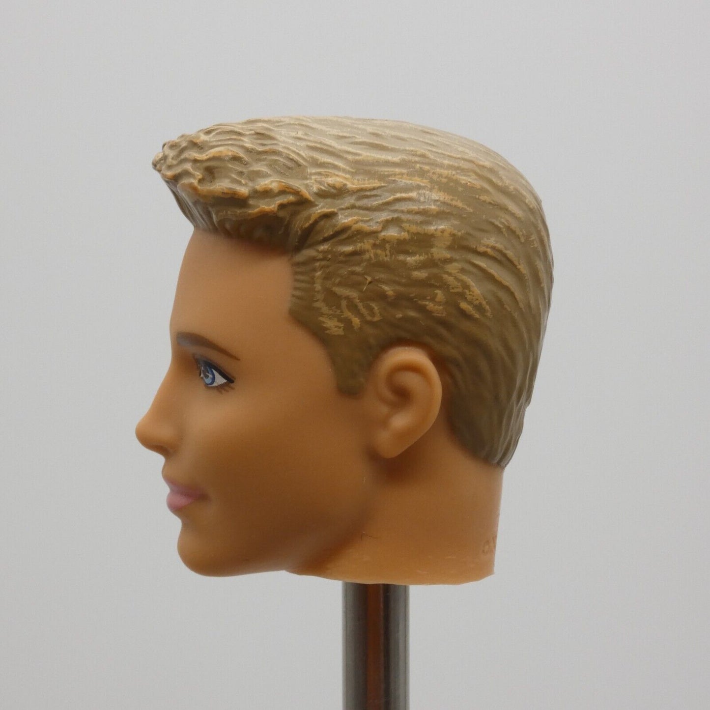 Barbie Fashionistas Glam Ken Ryan Doll Head Molded Blonde Hair 2013 Mattel BFW10