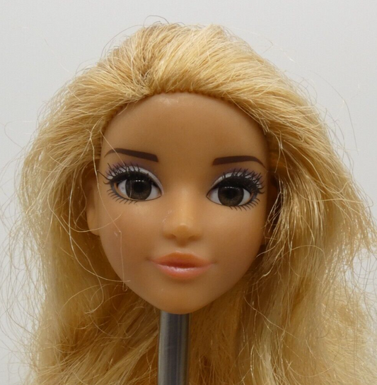 Project Mc2 Adrienne Attoms Doll Head Blone Hair Medium Light Skin 2015 MGA A1