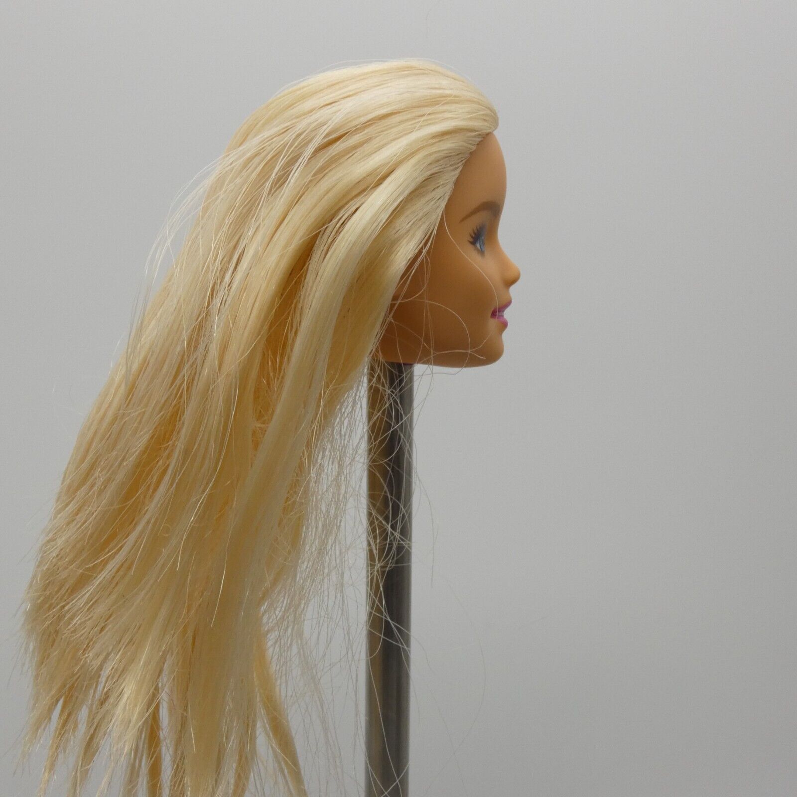 Barbie Doll Head Only Millie Face Blonde Hair Fashionistas 2013 Mattel