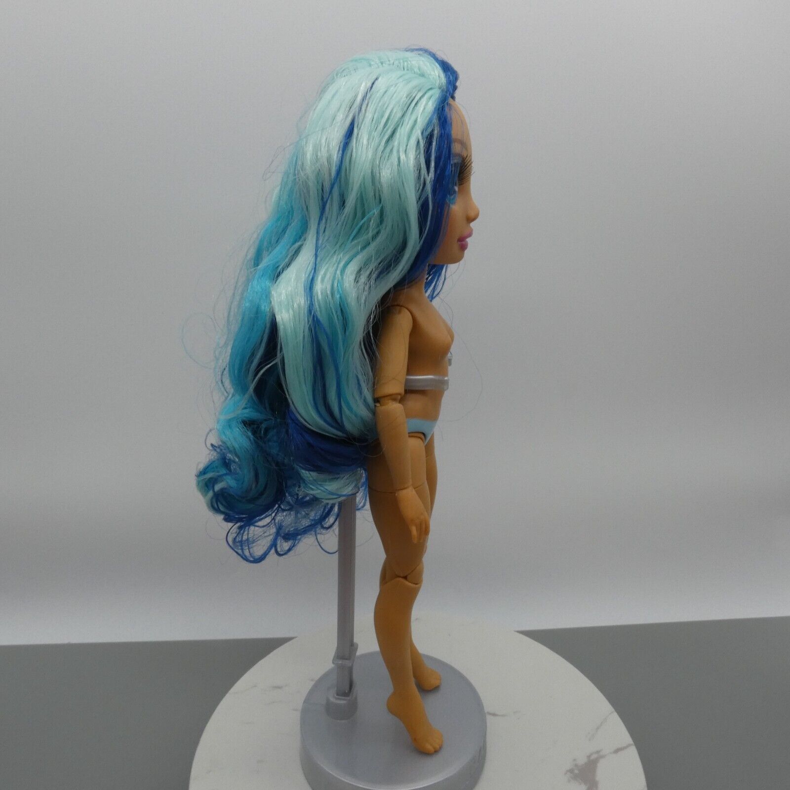 Rainbow High Skyler Bradshaw Series 1 Doll 2020 Nude Articulated Head Blue Hair