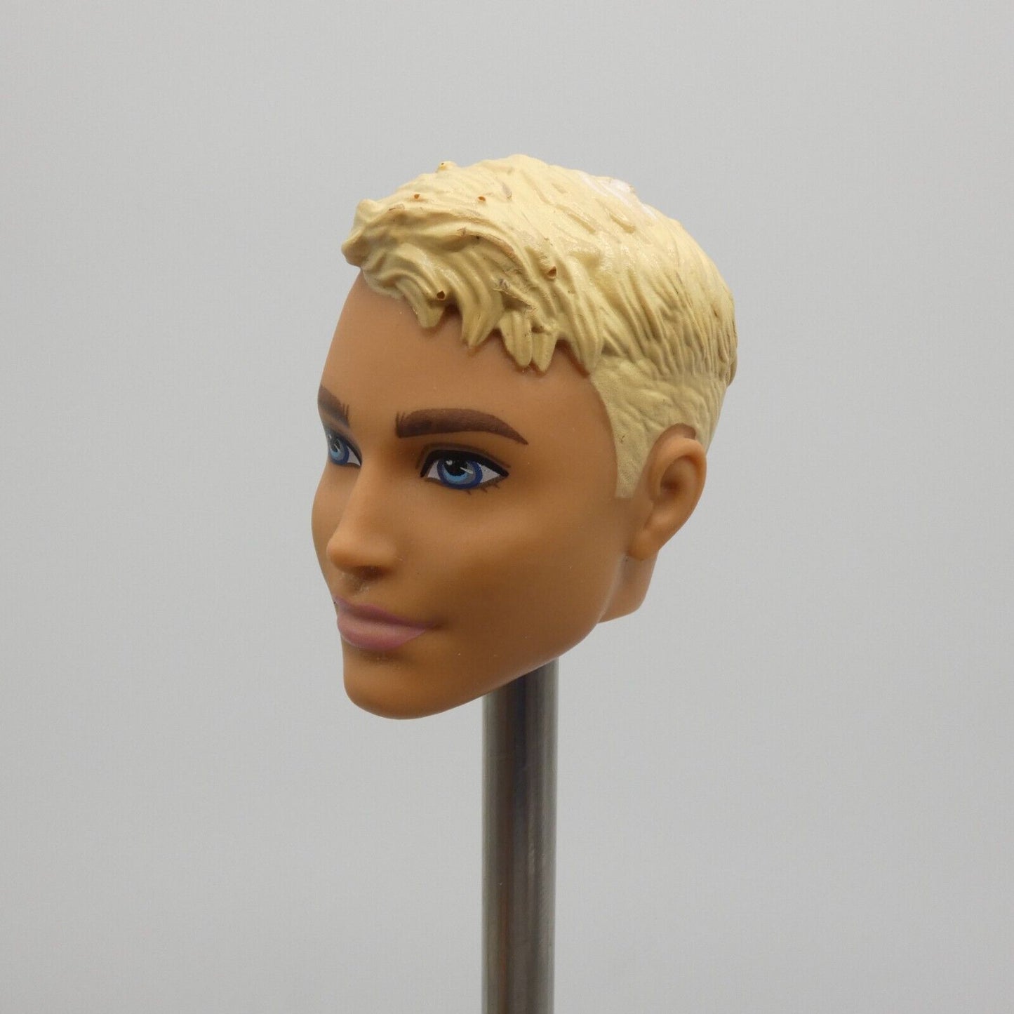 Barbie Ken Fashionistas 014 Doll Head Dolphin Magic Face Blonde Hair 2018 FJF72