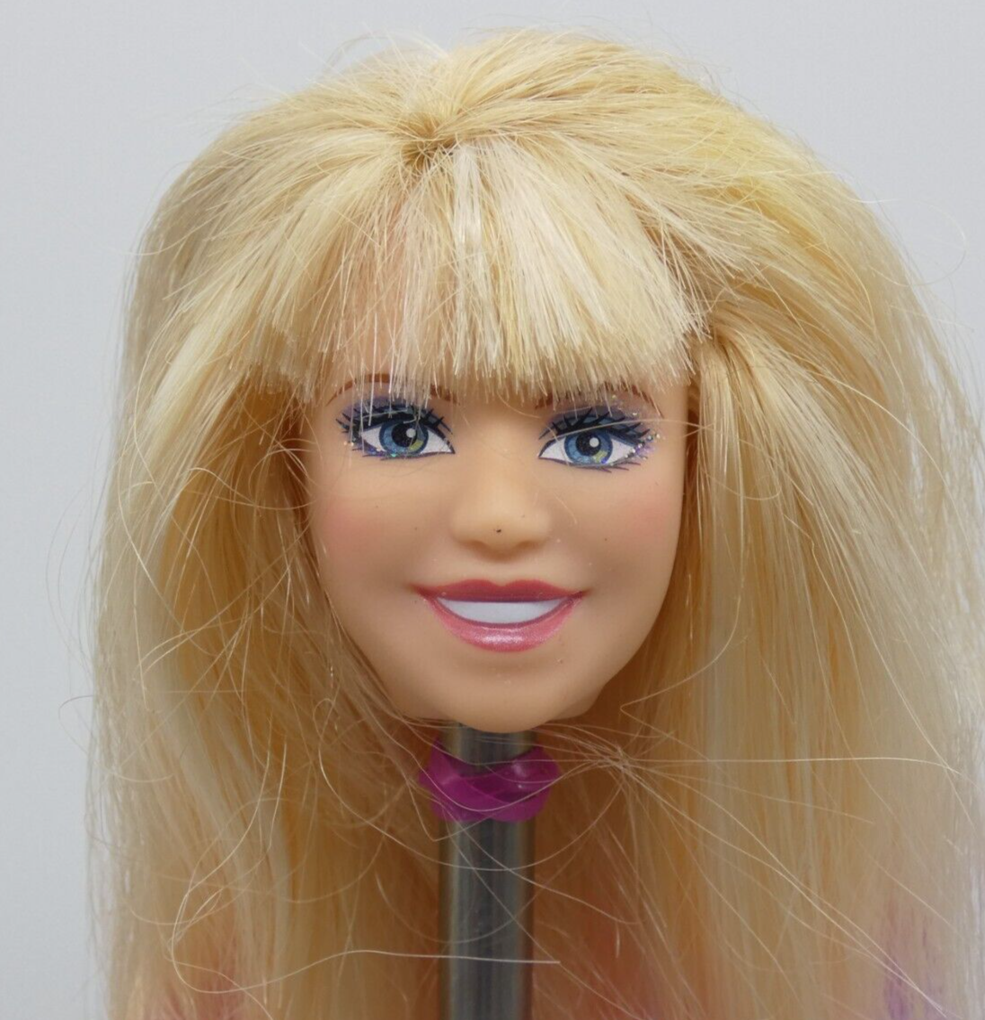 Disney Hannah Montana Doll Head Blonde Hair Dyed Tips 2007 Jakks Pacific 20220