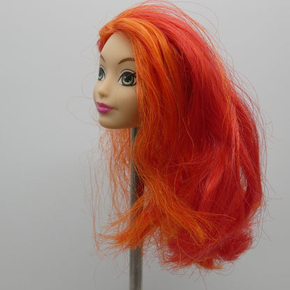 DC Super Hero Girls Poison Ivy Doll Head Red Hair Light Skin 2016 Mattel DLT67